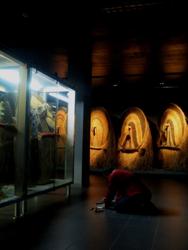 Oficina "Memórias no Museu Nacional de Etnologia" | Março de 2014 | Foto: Daniel Meira